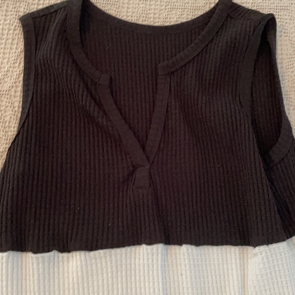 Tank - Picture 2 of 2